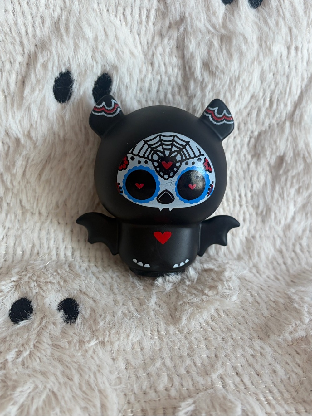Skeletamals figure / toy bat
